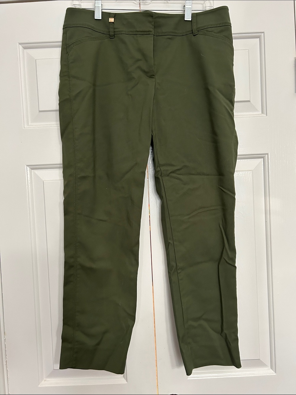 White House Black Market Olive Cropped Ponte Pants